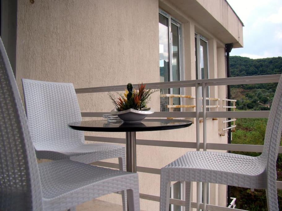 Exclusive Apartment Tiranë Ngoại thất bức ảnh