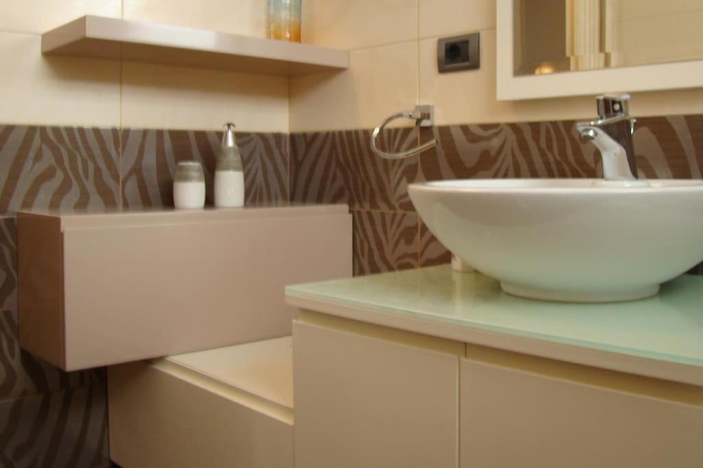 Exclusive Apartment Tiranë Ngoại thất bức ảnh
