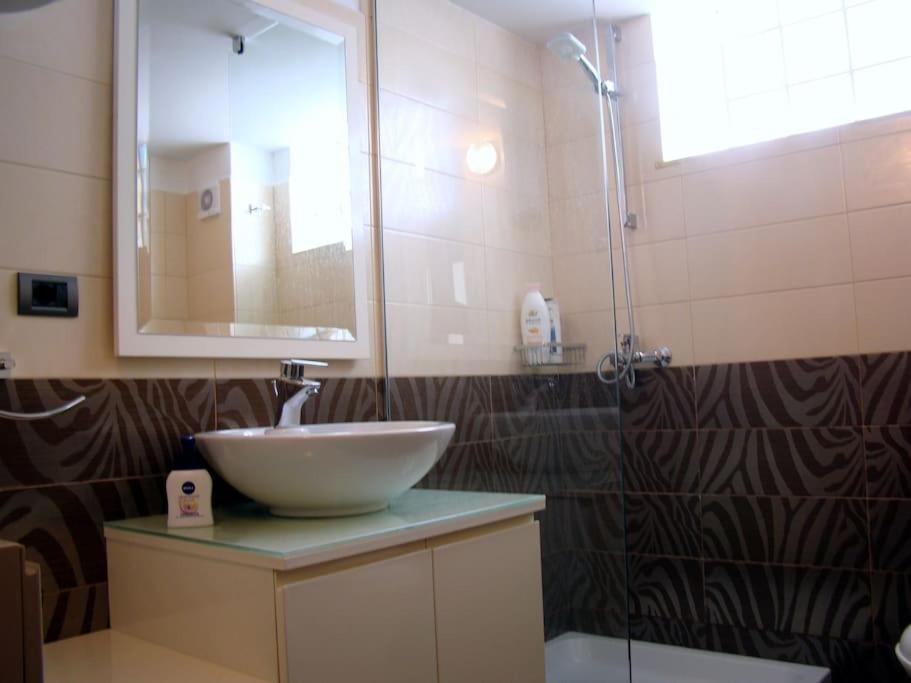 Exclusive Apartment Tiranë Ngoại thất bức ảnh