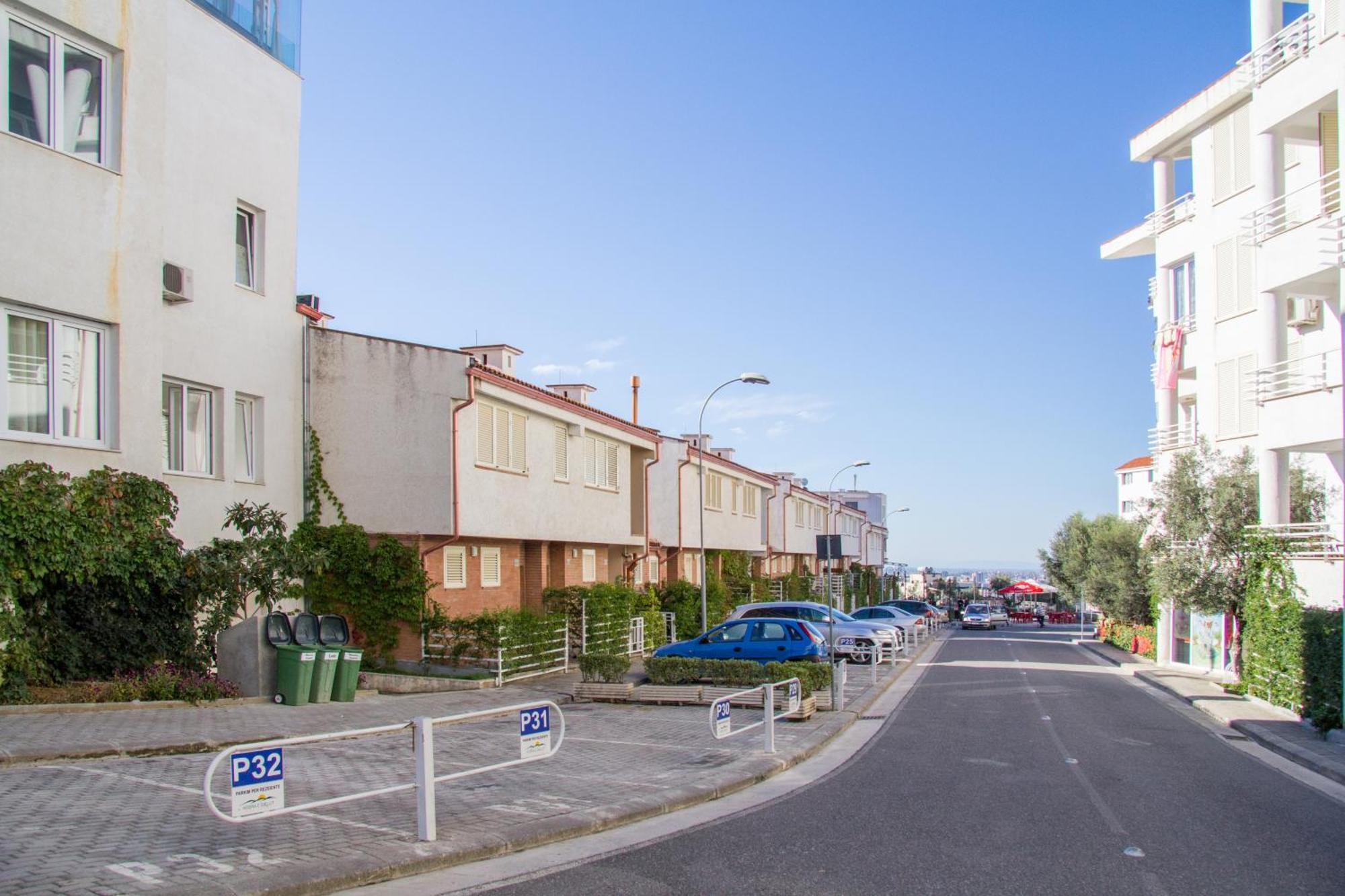Exclusive Apartment Tiranë Ngoại thất bức ảnh